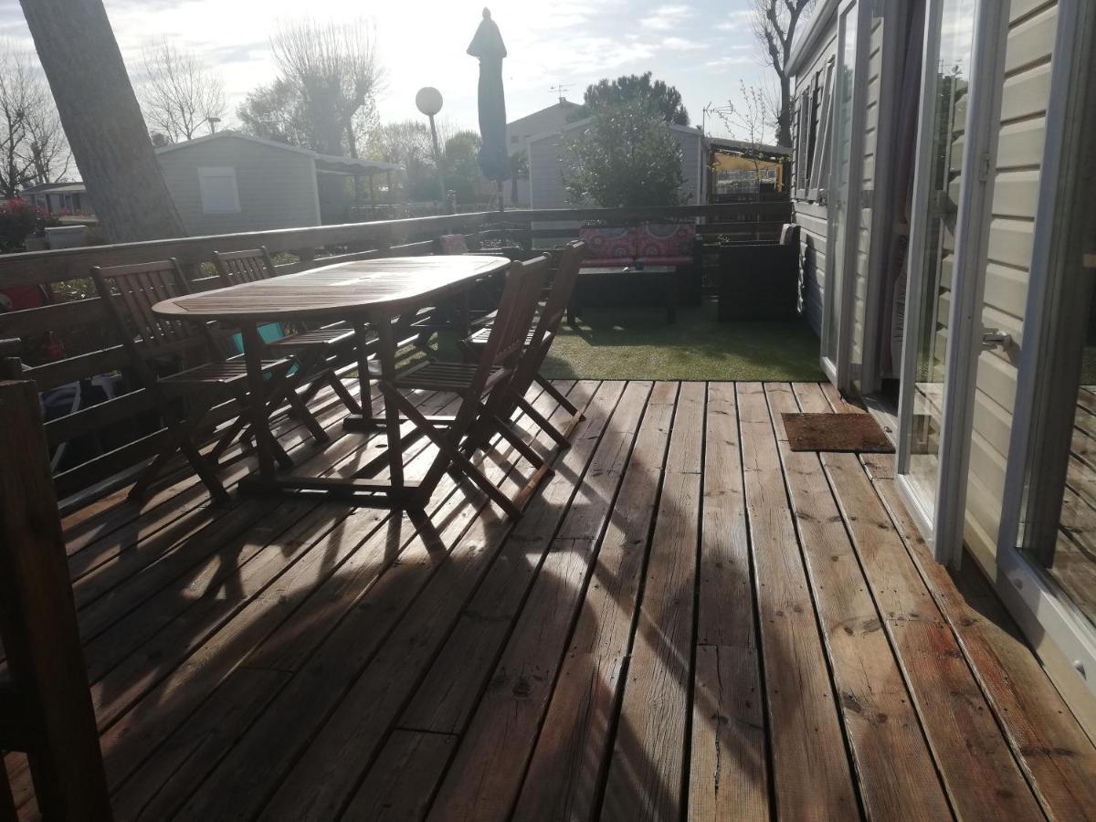 Grand Mobil Home 3Chbr 2Sdb Camping La Carabasse Vias Esterno foto